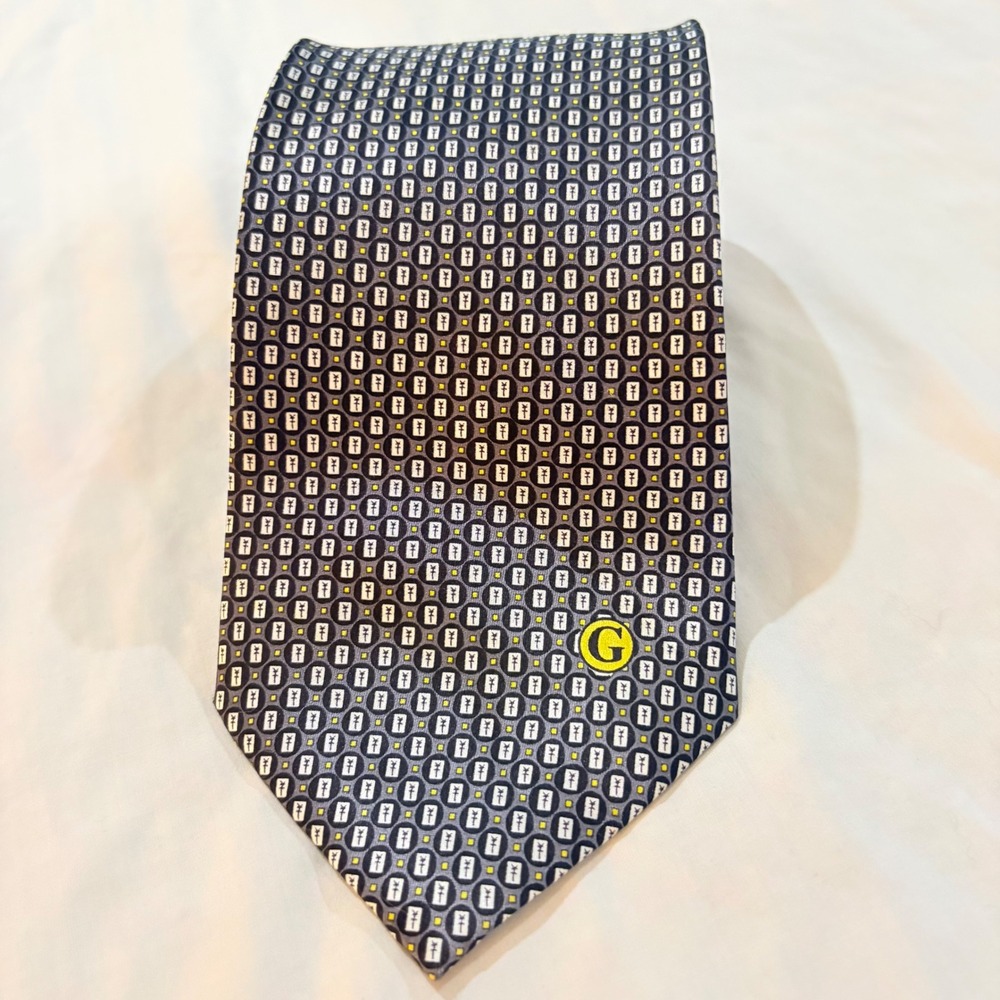 Gucci Silk Tie Grey Yellow Geometric G Logo Micro Print Made in Italy Necktie
